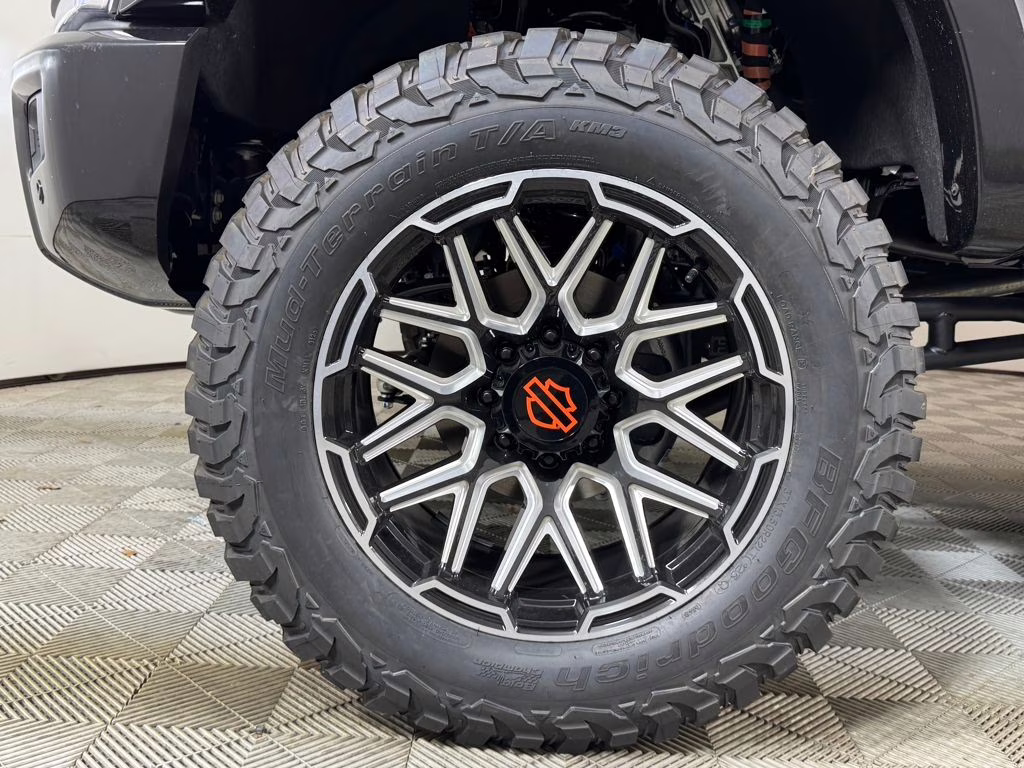 2026 Agate Black Metallic Ford Super Duty F-250 SRW HARLEY DAVIDSON 4X4 Truck