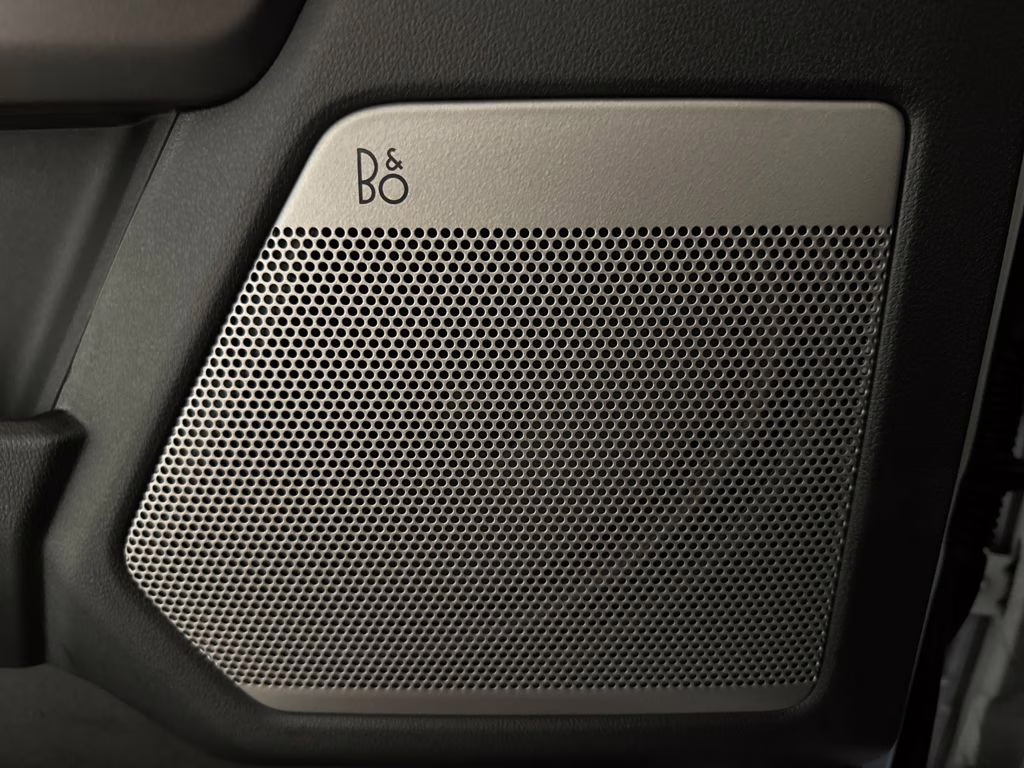 2026 Avalanche Ford Super Duty F-250 SRW Lariat 4X4 Truck