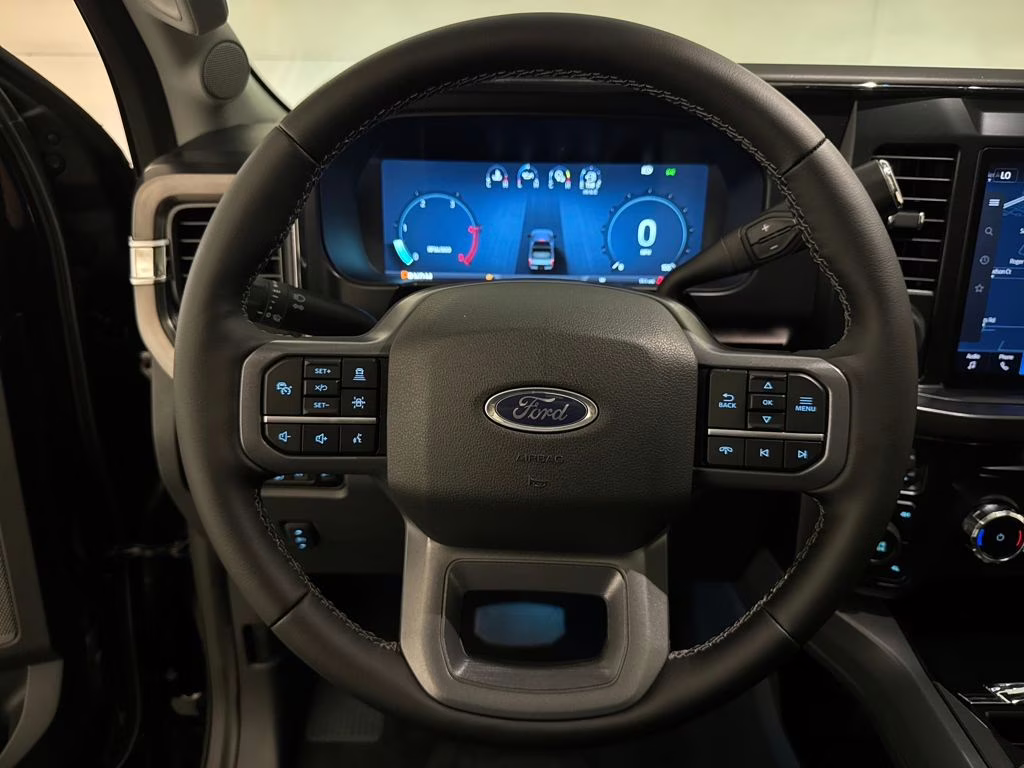 2026 Agate Black Metallic Ford Super Duty F-250 SRW Lariat 4X4 Truck