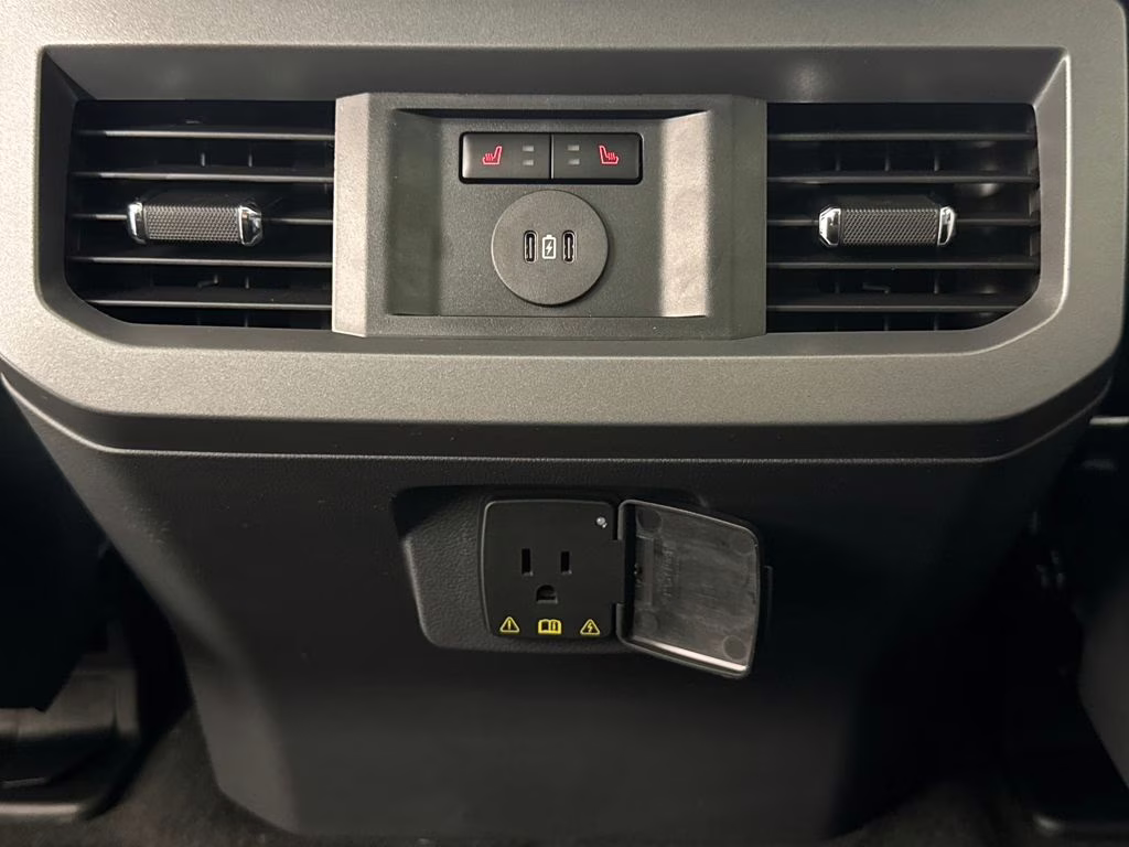 2026 Agate Black Metallic Ford Super Duty F-250 SRW Lariat 4X4 Truck