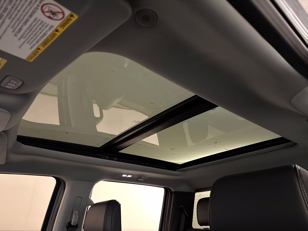 2026 Glacier Gray Metallic Tri-Coat Ford Super Duty F-250 SRW Lariat 4X4 Truck