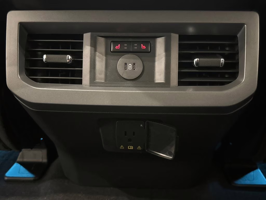 2026 Glacier Gray Metallic Tri-Coat Ford Super Duty F-250 SRW Lariat 4X4 Truck