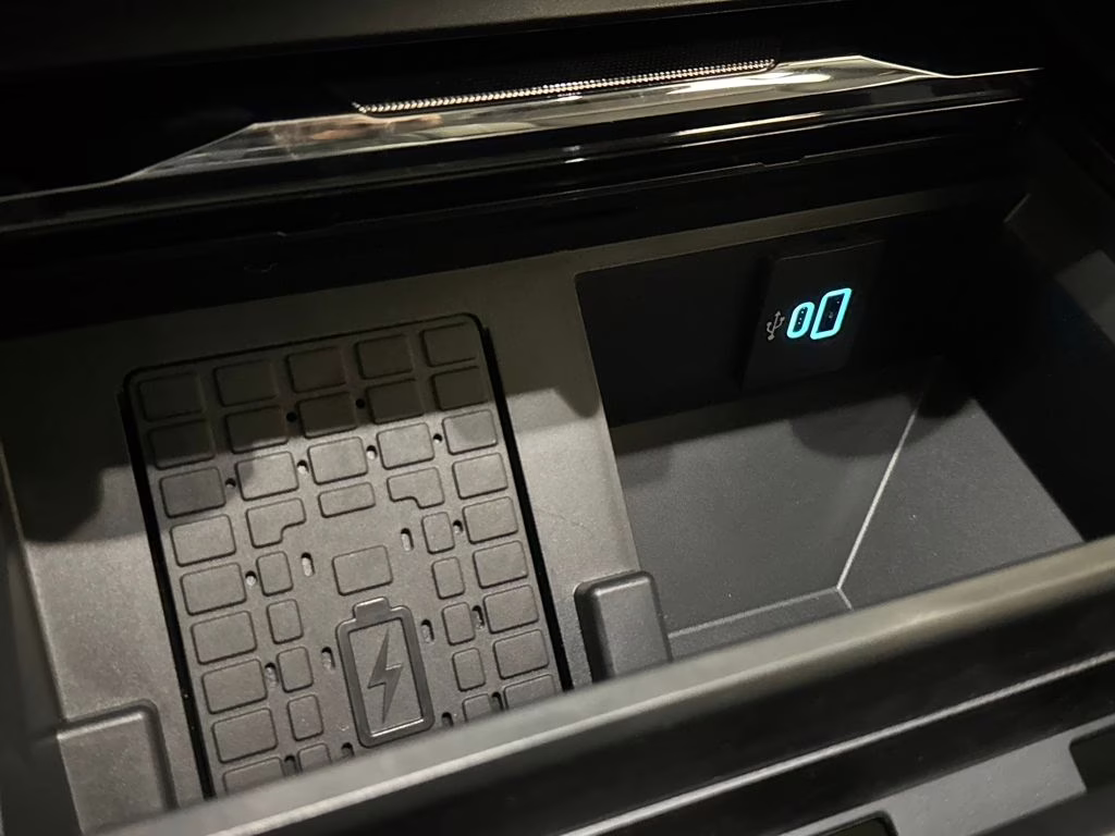 2026 Glacier Gray Metallic Tri-Coat Ford Super Duty F-250 SRW Lariat 4X4 Truck