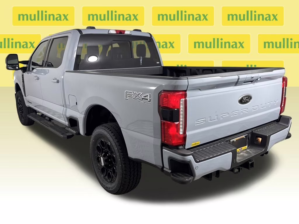 2026 Glacier Gray Metallic Tri-Coat Ford Super Duty F-250 SRW Lariat 4X4 Truck