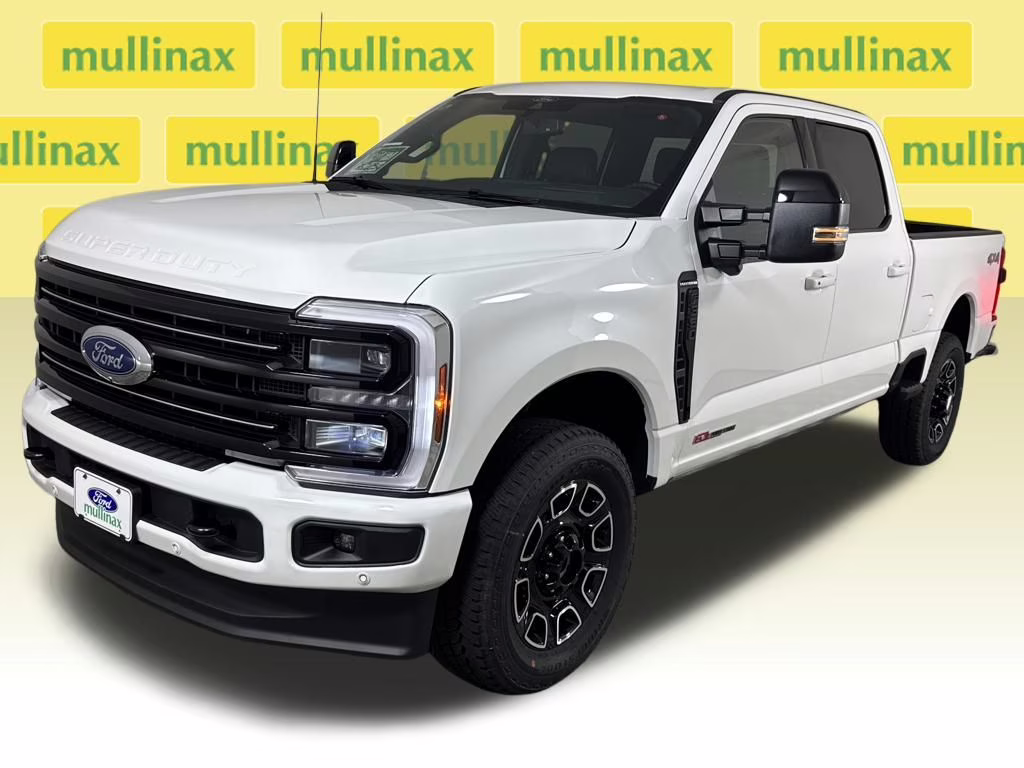 2026 Star White Metallic Tri-Coat Ford Super Duty F-350 SRW Platinum 4X4 Truck
