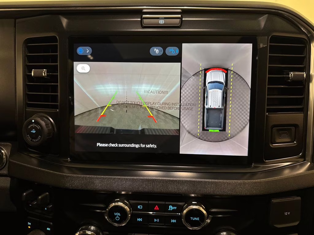 2026 Star White Metallic Tri-Coat Ford Super Duty F-350 SRW Platinum 4X4 Truck