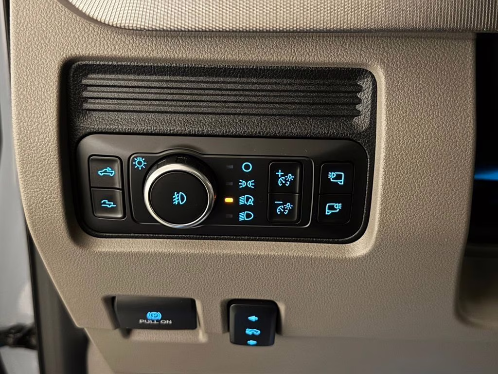 2026 Glacier Gray Metallic TriCoat Ford Super Duty F-350 DRW Platinum 4X4 Truck