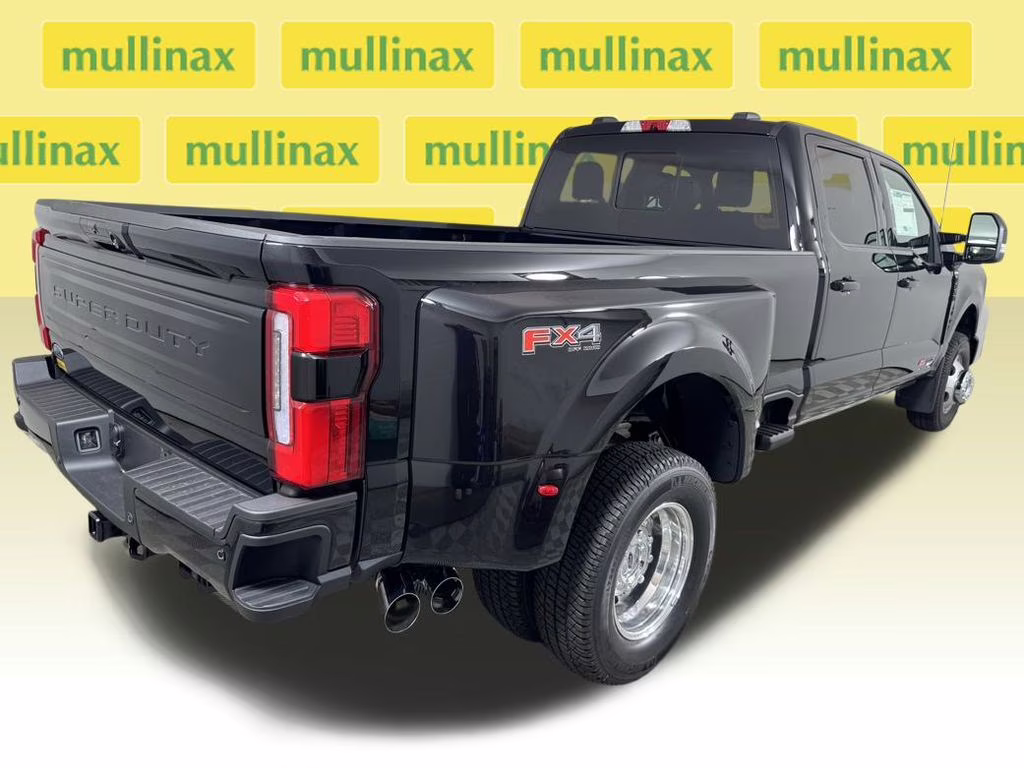 2026 Agate Black Metallic Ford Super Duty F-350 DRW Platinum 4X4 Truck