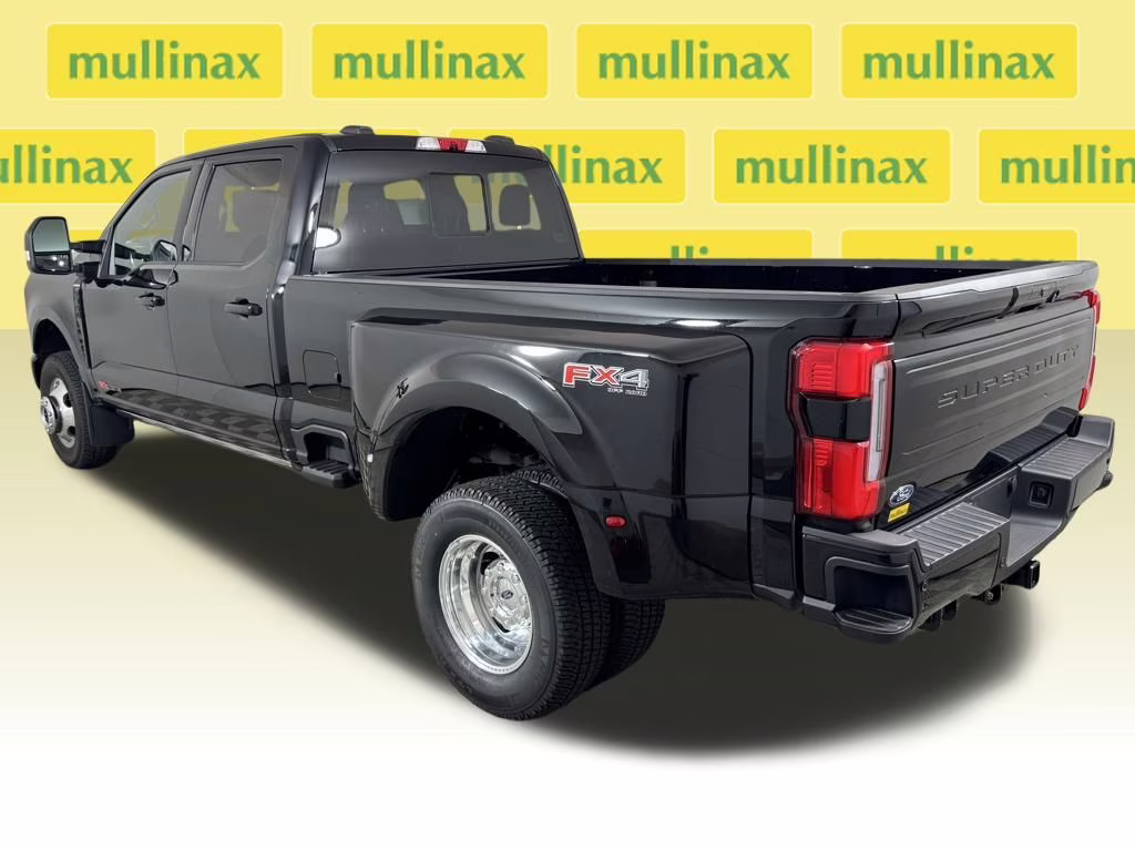 2026 Agate Black Metallic Ford Super Duty F-350 DRW Platinum 4X4 Truck