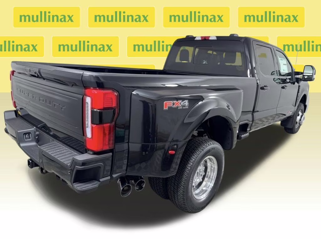 2026 Agate Black Metallic Ford Super Duty F-350 DRW Platinum 4X4 Truck