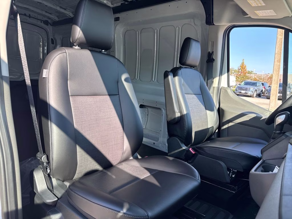 2026 Oxford White Ford Transit-250 Base RWD Van