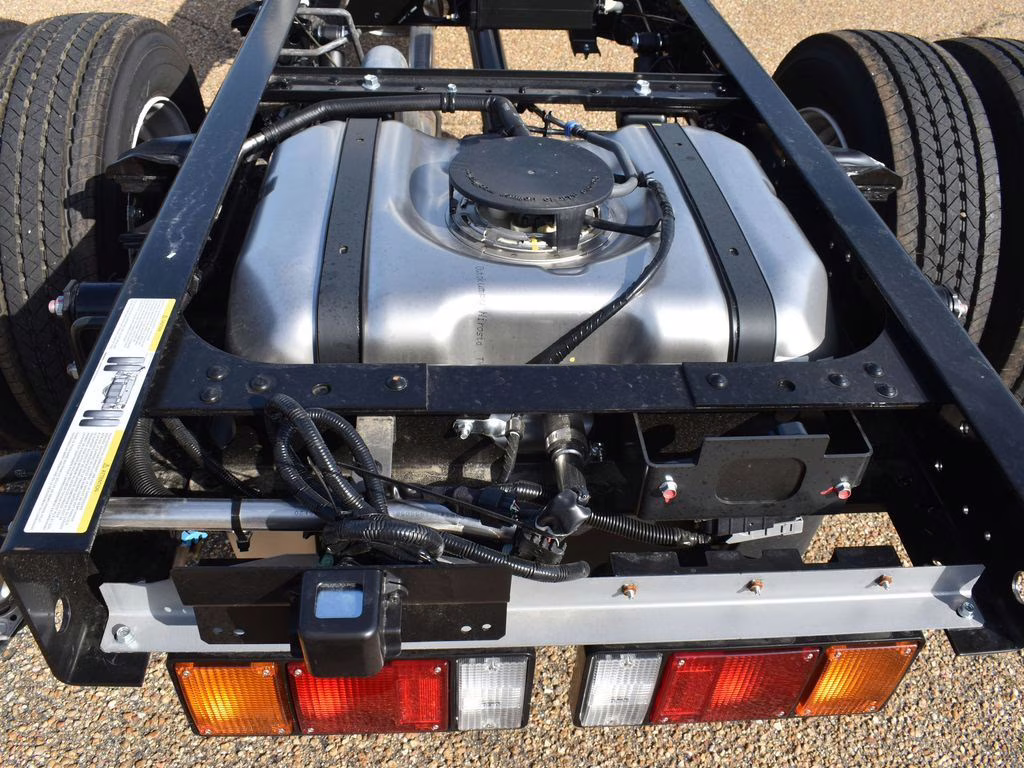 2025 Artic White Chevrolet 4500 HG LCF Gas Base RWD Truck