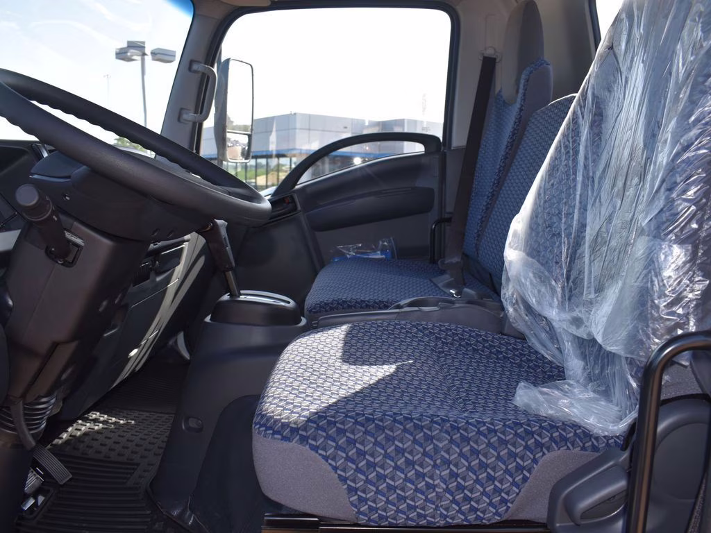 2025 Artic White Chevrolet 4500 HG LCF Gas Base RWD Truck