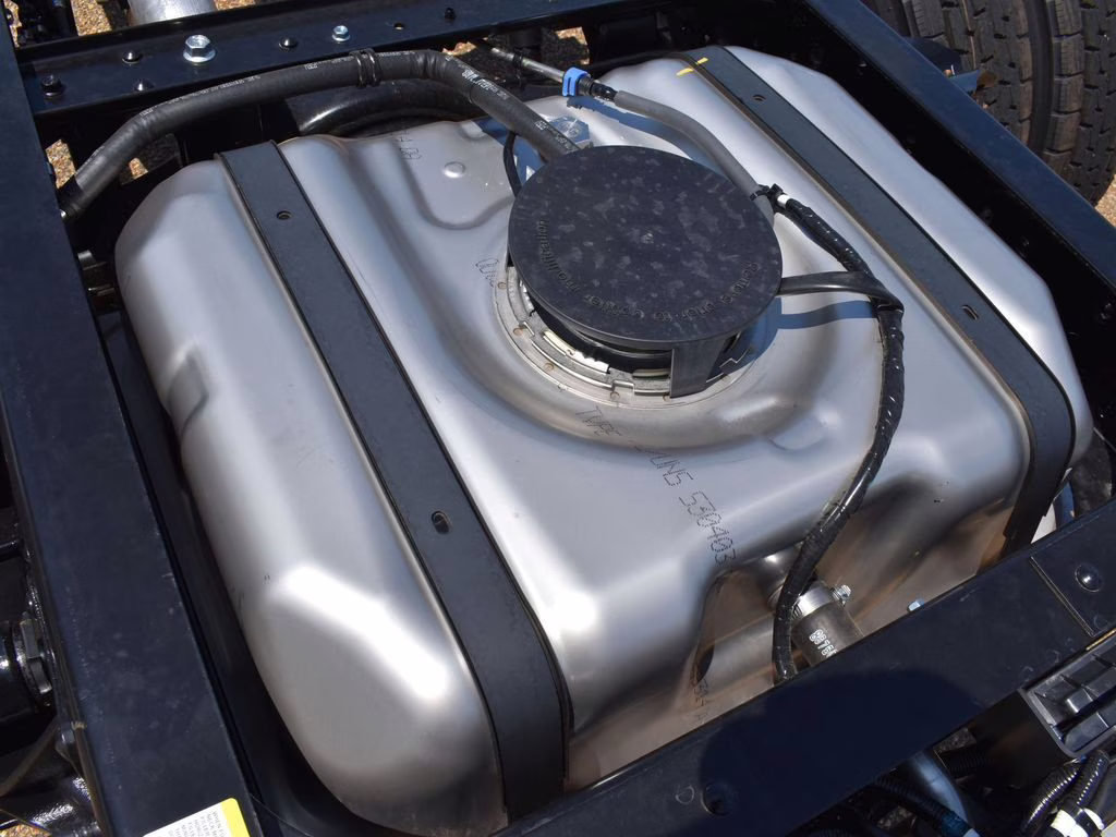2025 Summit White Chevrolet 4500 HG LCF Gas Base RWD Truck