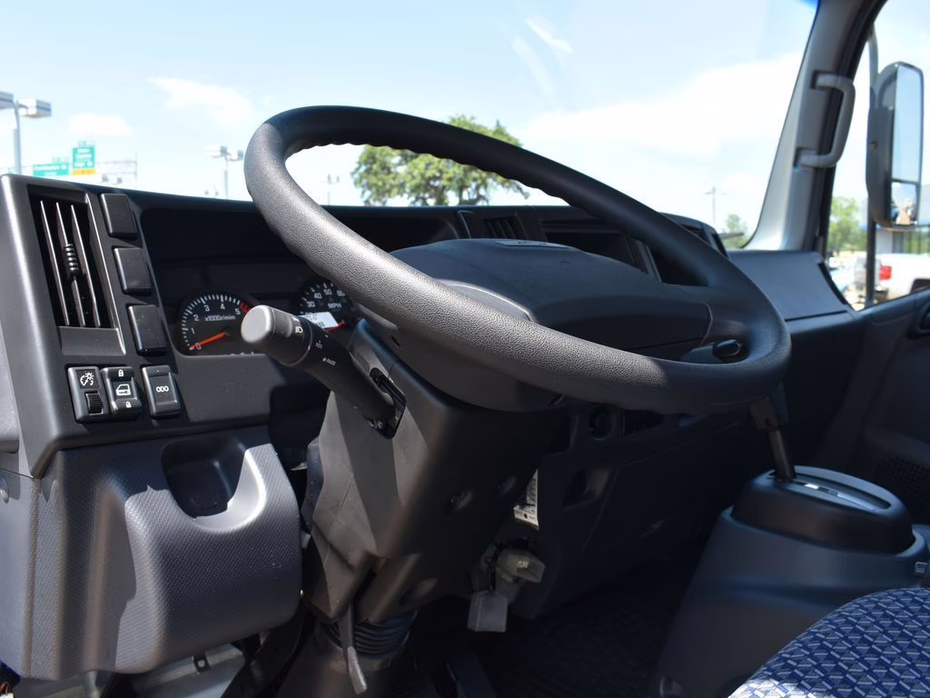2025 Summit White Chevrolet 4500 HG LCF Gas Base RWD Truck