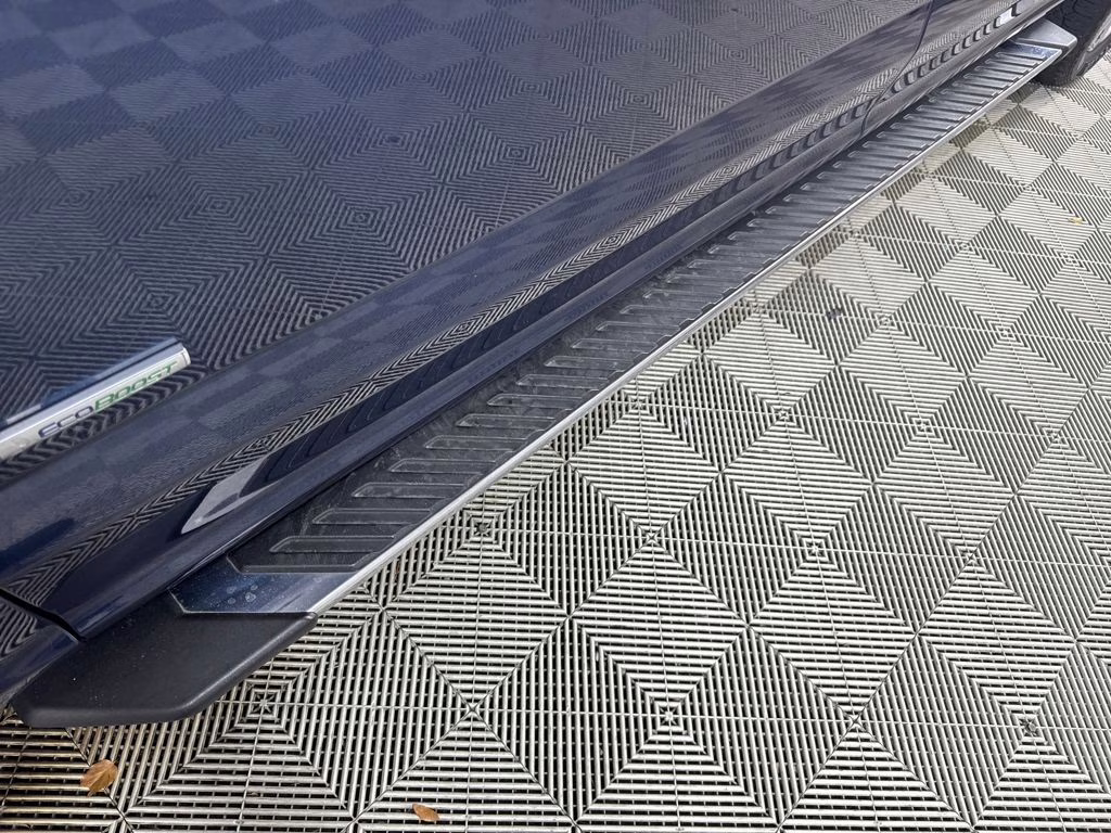 2017 Blue Jeans Metallic Ford F-150 XLT 4X4 Truck