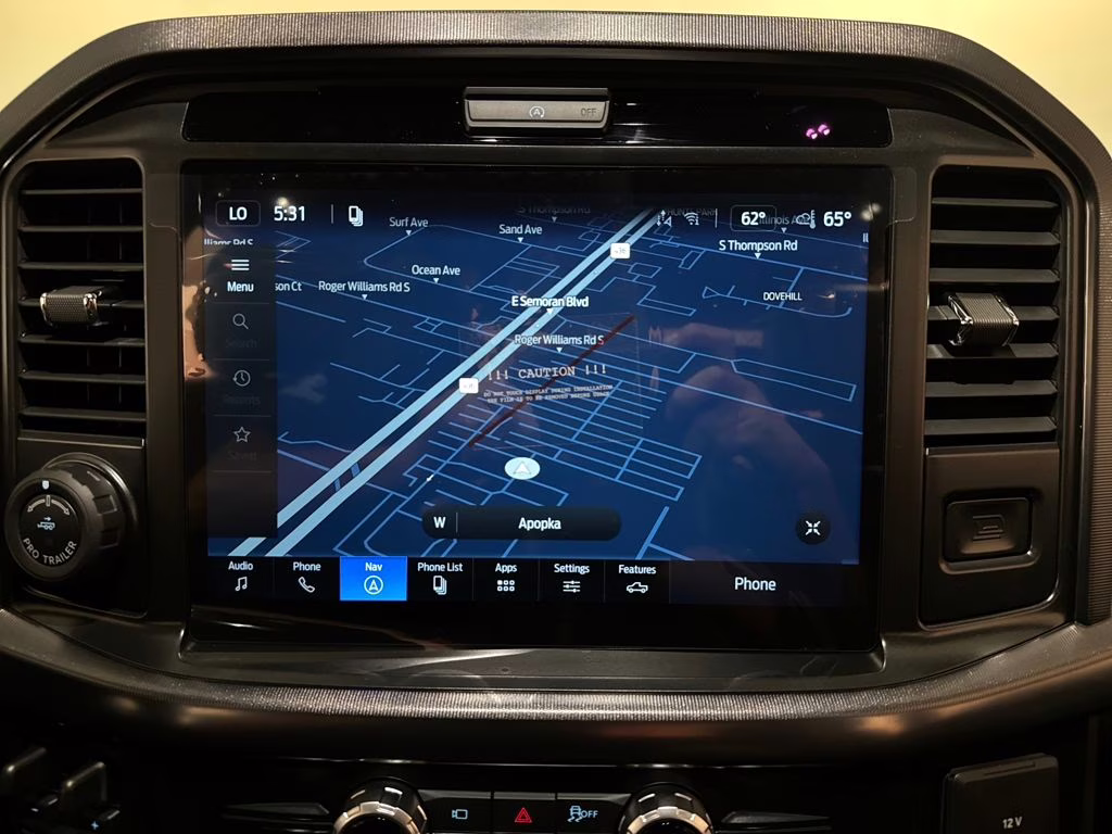 2026 Star White Metallic Tri-Coat Ford F-150 Platinum 4X4 Truck