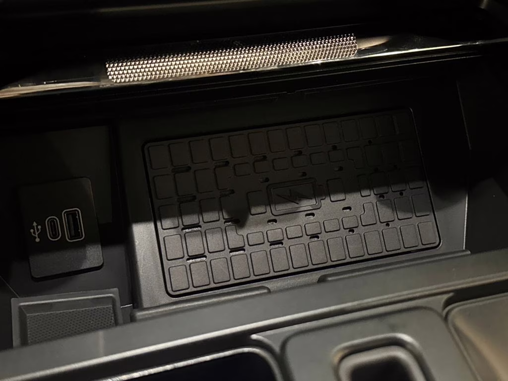 2026 Star White Metallic Tri-Coat Ford F-150 Platinum 4X4 Truck