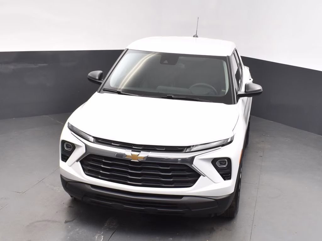 2025 Chevrolet Trailblazer LS - Photo 36