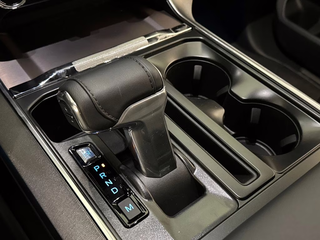 2026 Star White Metallic Tri-Coat Ford F-150 Platinum 4X4 Truck