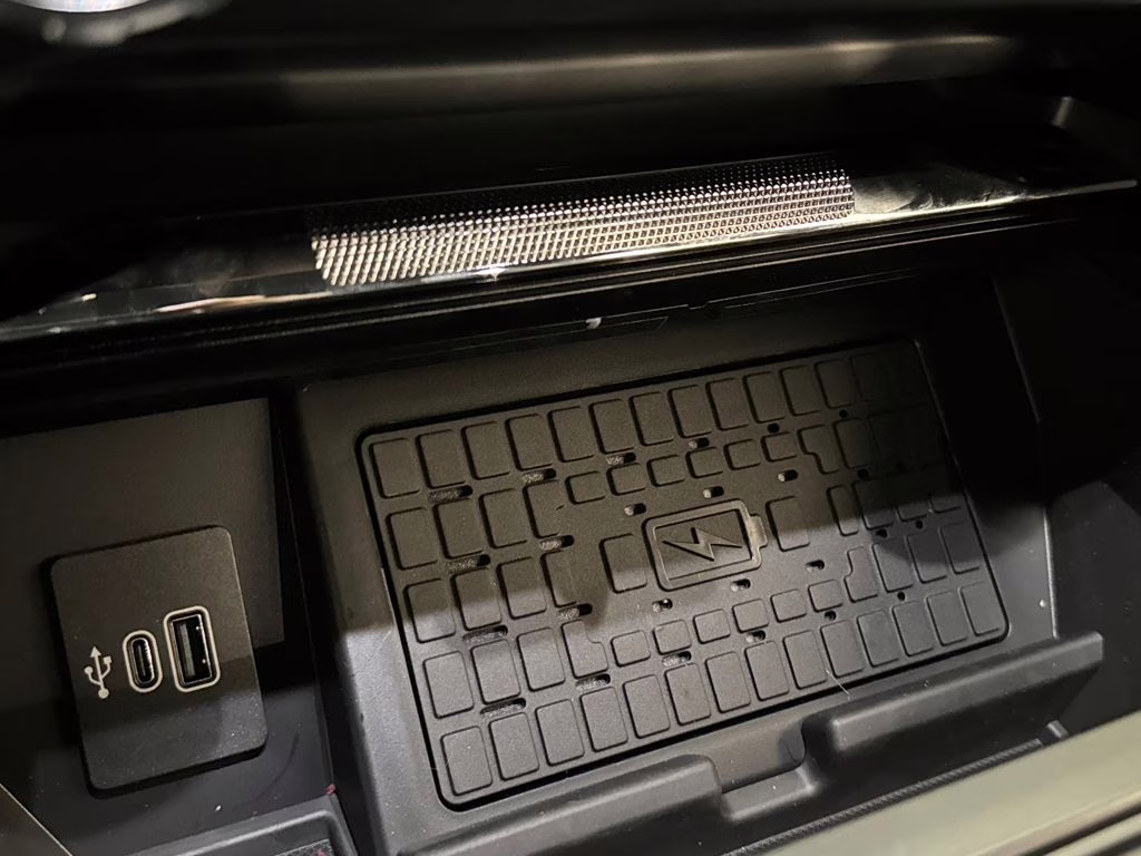 2026 Star White Metallic Tri-Coat Ford F-150 Platinum 4X4 Truck