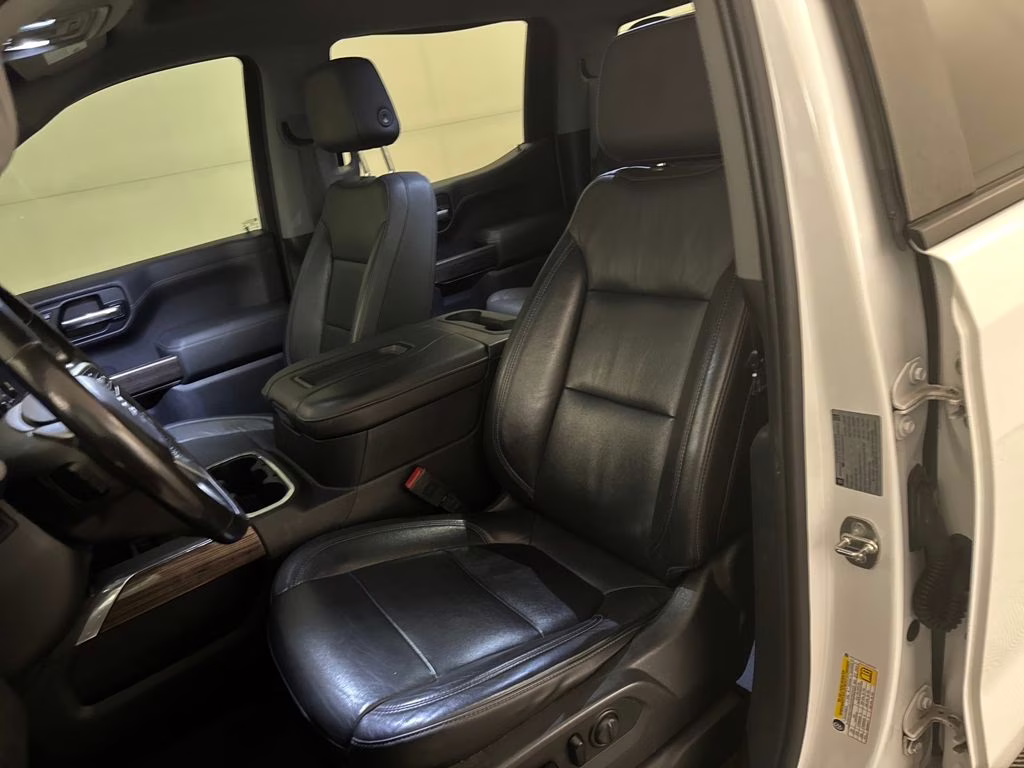 2019 Summit White Chevrolet Silverado 1500 RST 4X4 Truck