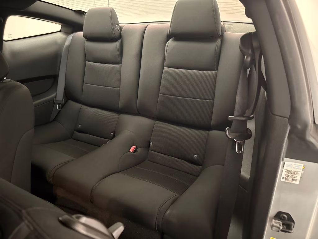 2012 Ingot Silver Metallic Ford Mustang V6 RWD Coupe