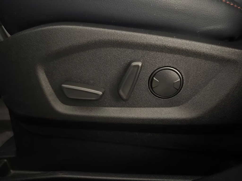 2024 Black Metallic Ford Edge SEL AWD SUV