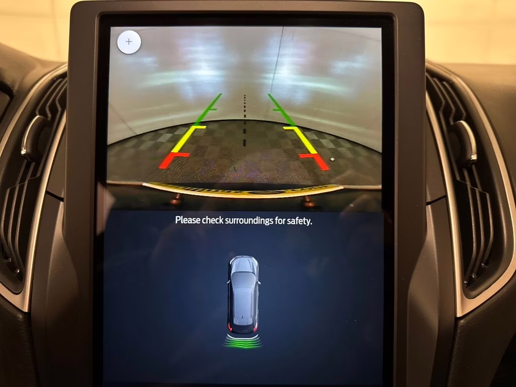 2024 Black Metallic Ford Edge SEL AWD SUV