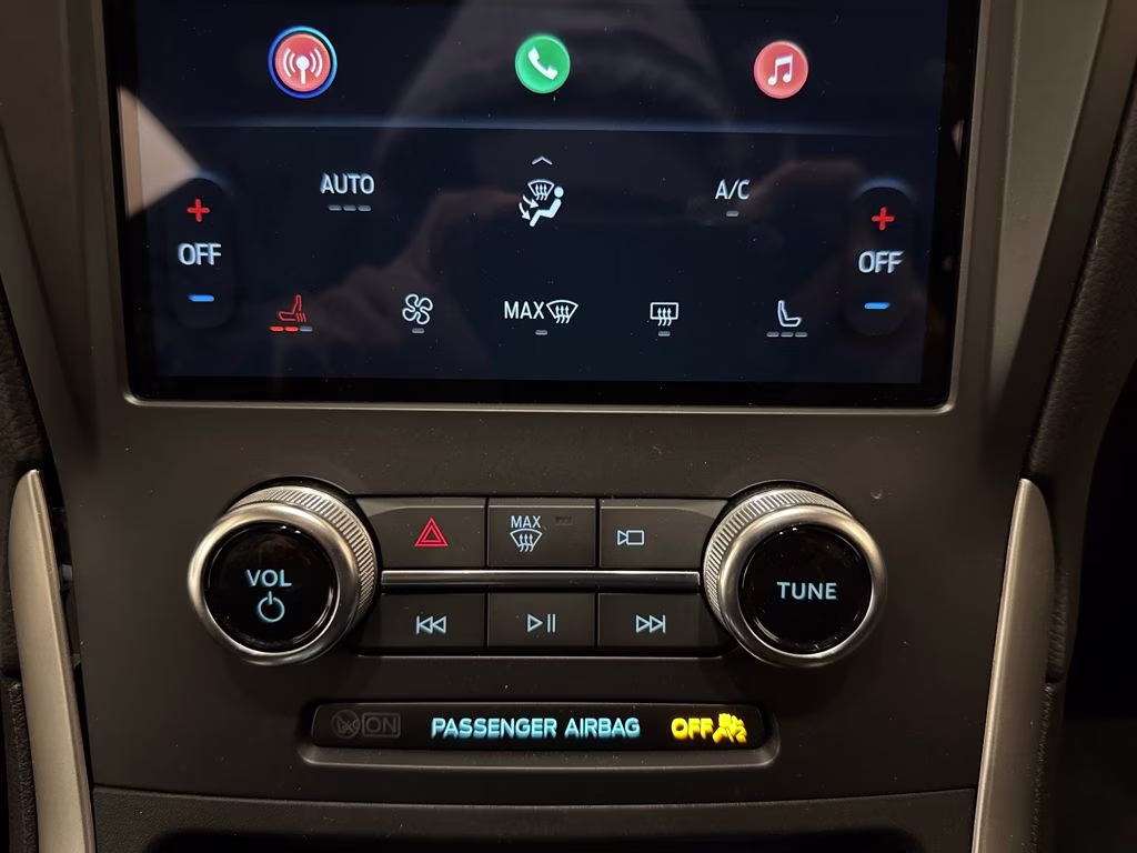 2024 Agate Black Metallic Ford Edge SEL AWD SUV