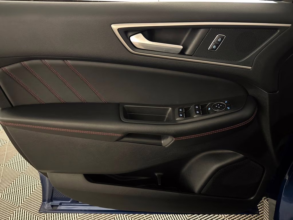 2024 Atlas Blue Metallic Ford Edge ST Line AWD SUV