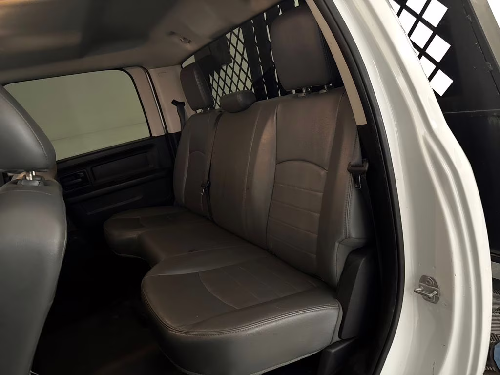 2016 Bright White Clearcoat Ram 4500HD Tradesman 4X4 Truck