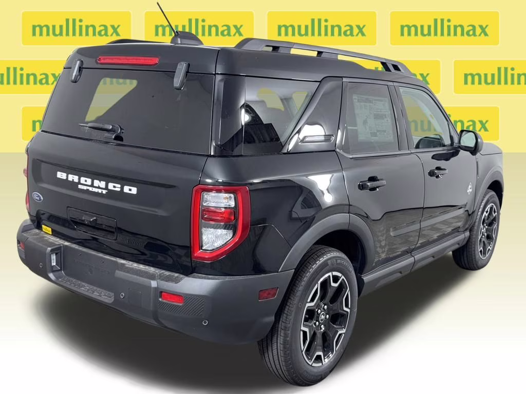 2025 Shadow Black Ford Bronco Sport Outer Banks 4X4 SUV