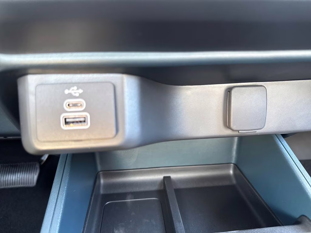 2026 Shadow Black Ford Maverick XL FWD Truck