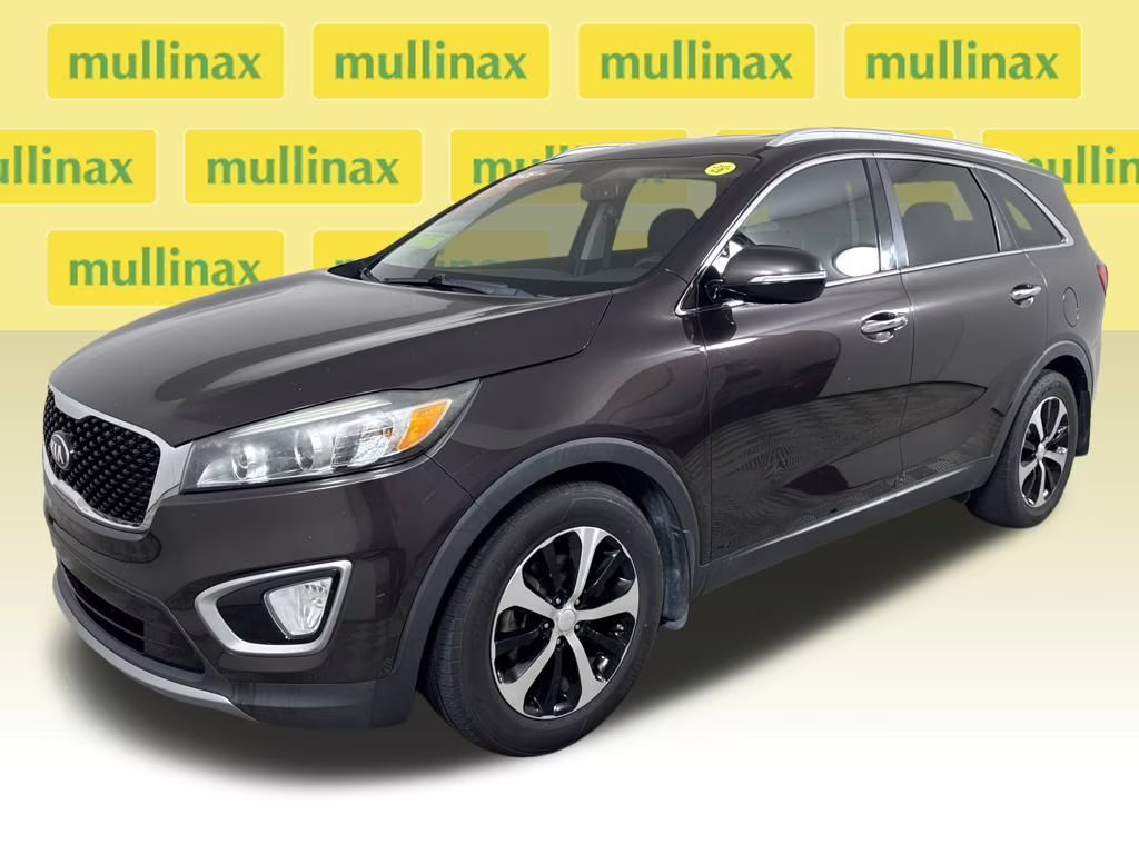 2018 Polished Walnut Kia Sorento EX FWD SUV