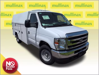 2026 Oxford White Ford E-350SD Base RWD Truck