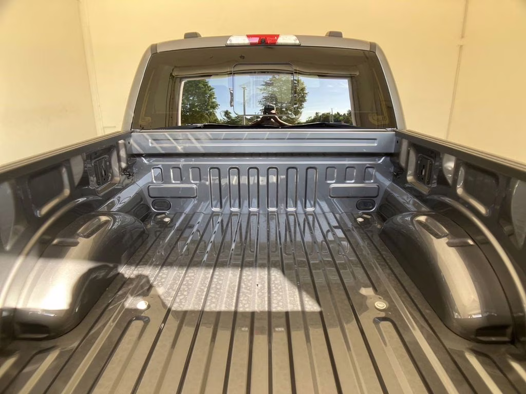 2023 Carbonized Gray Metallic Ford F-150 Lightning Platinum AWD Truck