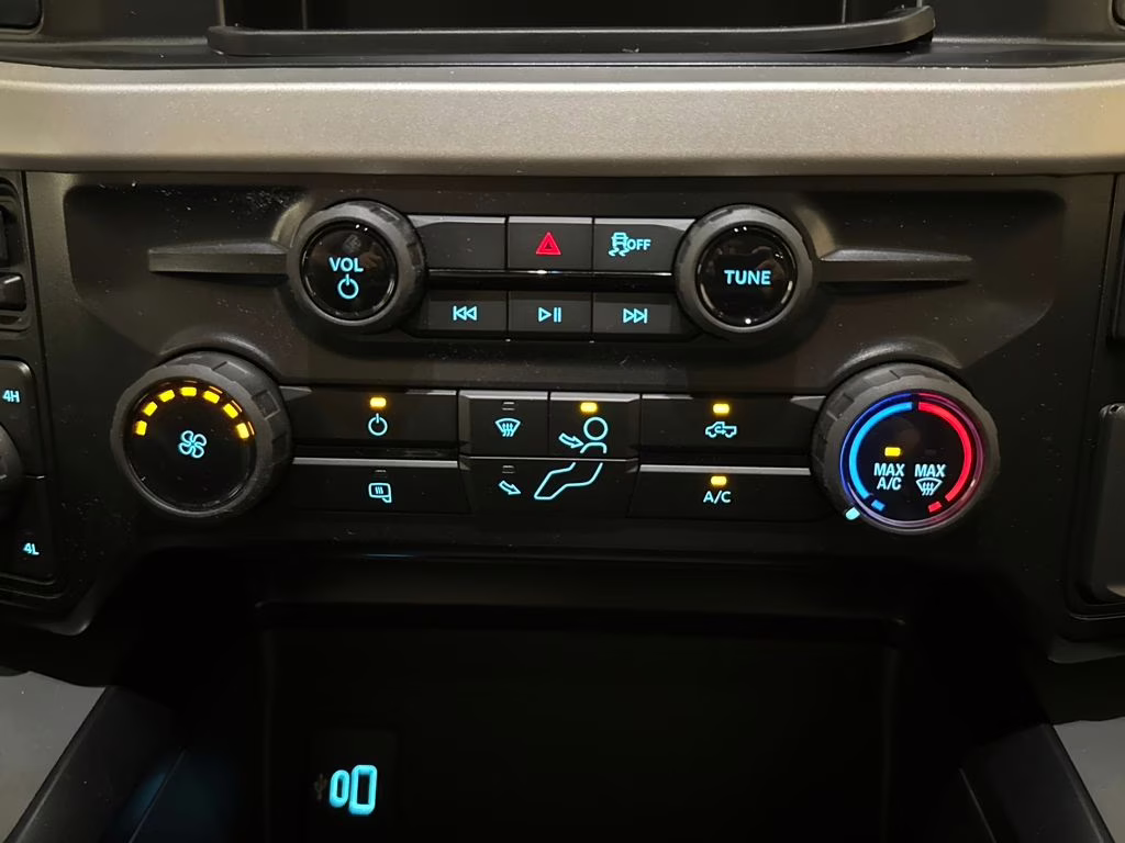 2026 Agate Black Metallic Ford Super Duty F-250 SRW XLT 4X4 Truck