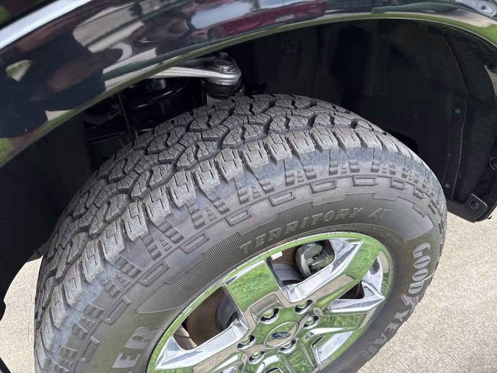 2024 Shadow Black Ford Ranger Lariat 4X4 Truck