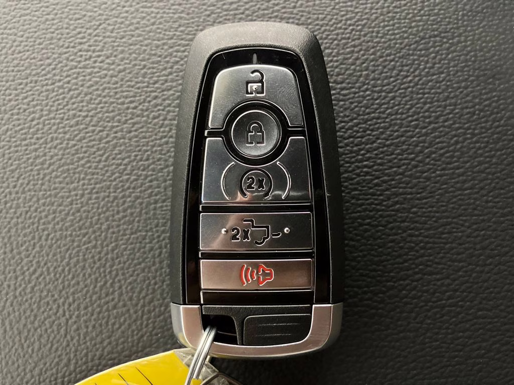 2026 Oxford White Ford F-150 XLT RWD Truck