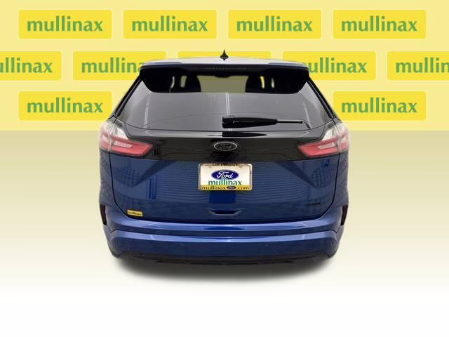 2024 Atlas Blue Metallic Ford Edge SE AWD SUV