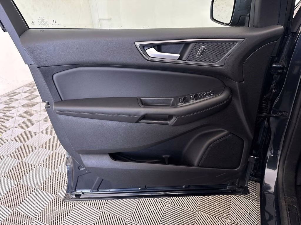 2024 Stone Blue Metallic Ford Edge SE AWD SUV