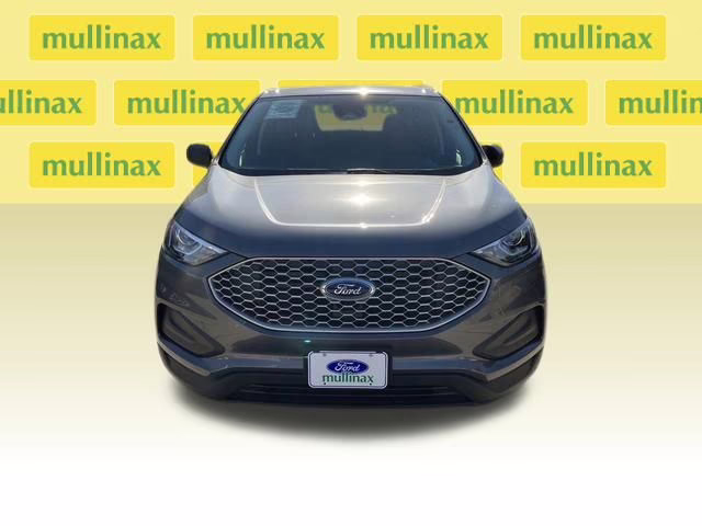 2024 Carbonized Gray Metallic Ford Edge SE AWD SUV