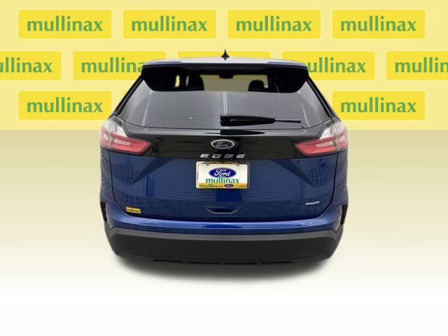 2024 Atlas Blue Metallic Ford Edge SE AWD SUV