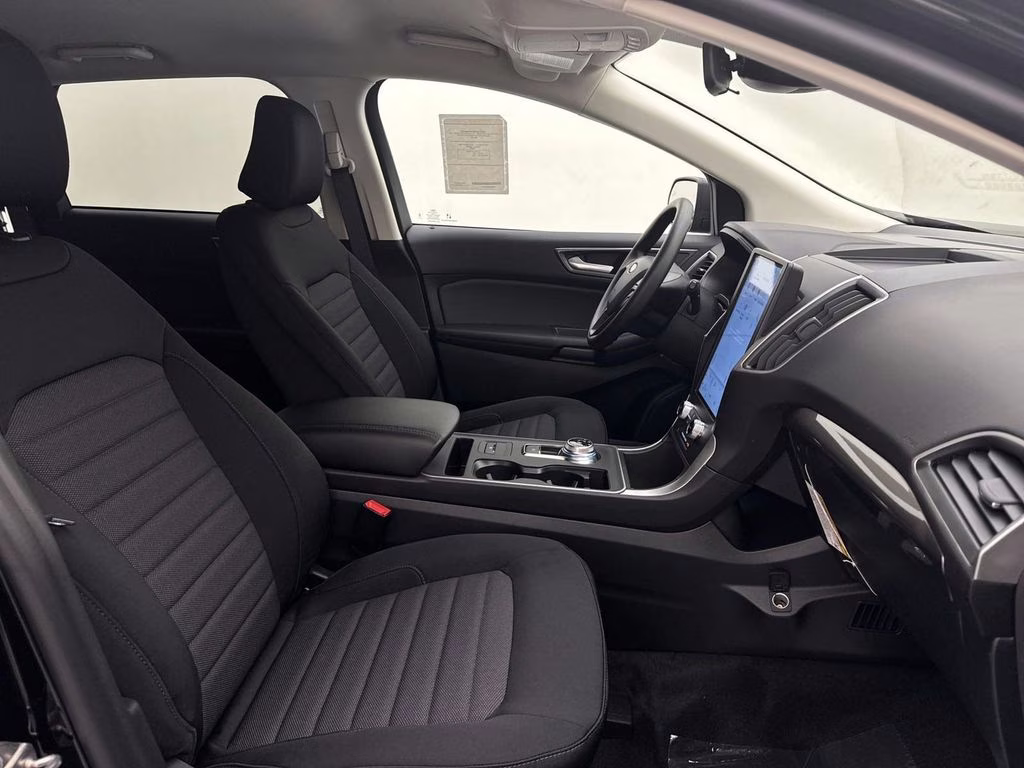 2024 Agate Black Metallic Ford Edge SE AWD SUV