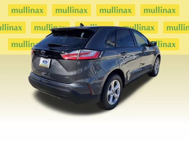 2024 Carbonized Gray Metallic Ford Edge SE AWD SUV