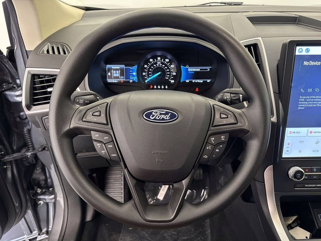 2024 Carbonized Gray Metallic Ford Edge SE AWD SUV