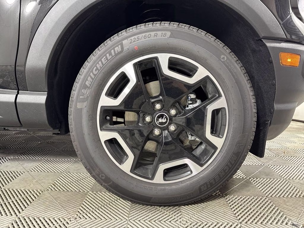 2024 Shadow Black Ford Bronco Sport Outer Banks 4X4 SUV