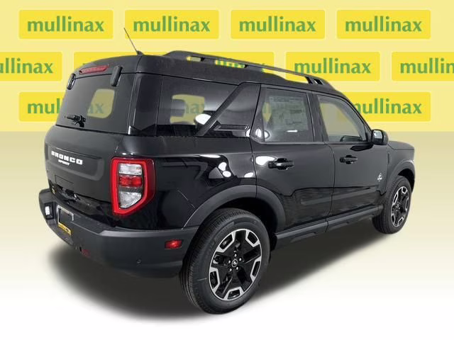 2024 Shadow Black Ford Bronco Sport Outer Banks 4X4 SUV