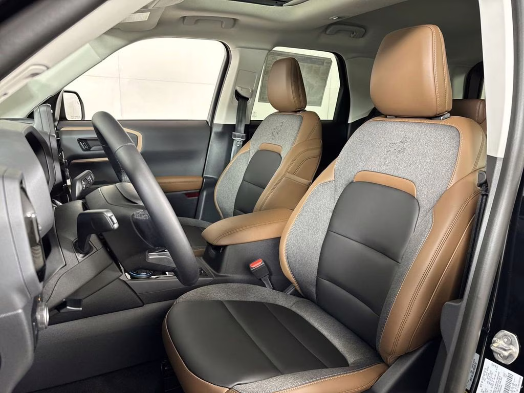 2024 Shadow Black Ford Bronco Sport Outer Banks 4X4 SUV